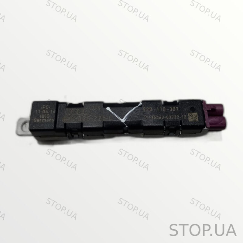 8R0035225C усилитель антенны Усилитель антенны Audi Q5 12-16 SKU 8R0035225C