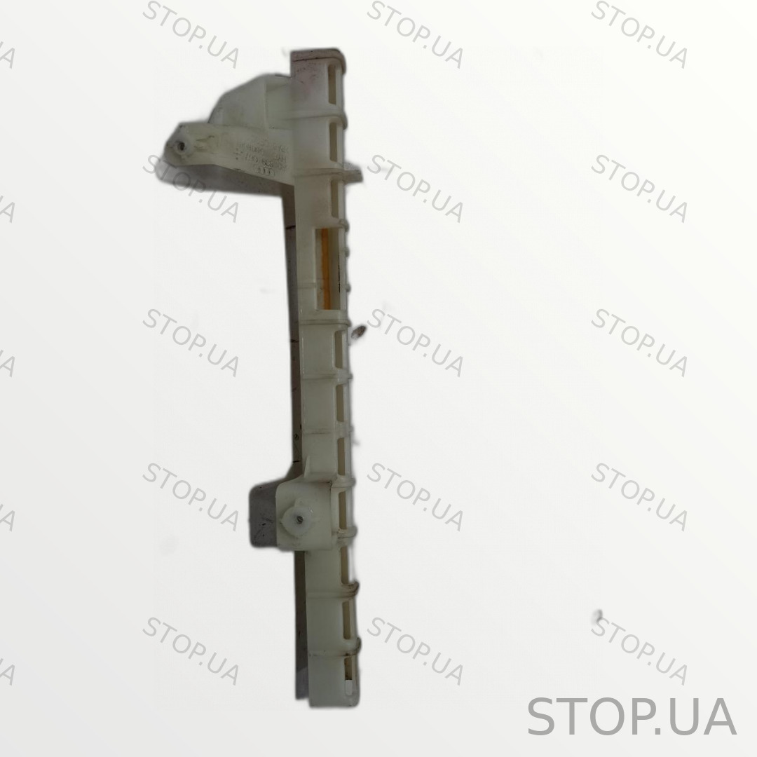 8R0839067 направляющее стекло задней левой двери Направляющая стекла задней