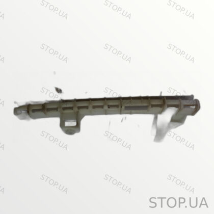 8R0839068 направляющее стекло задней правой двери Направляющая стекла задне