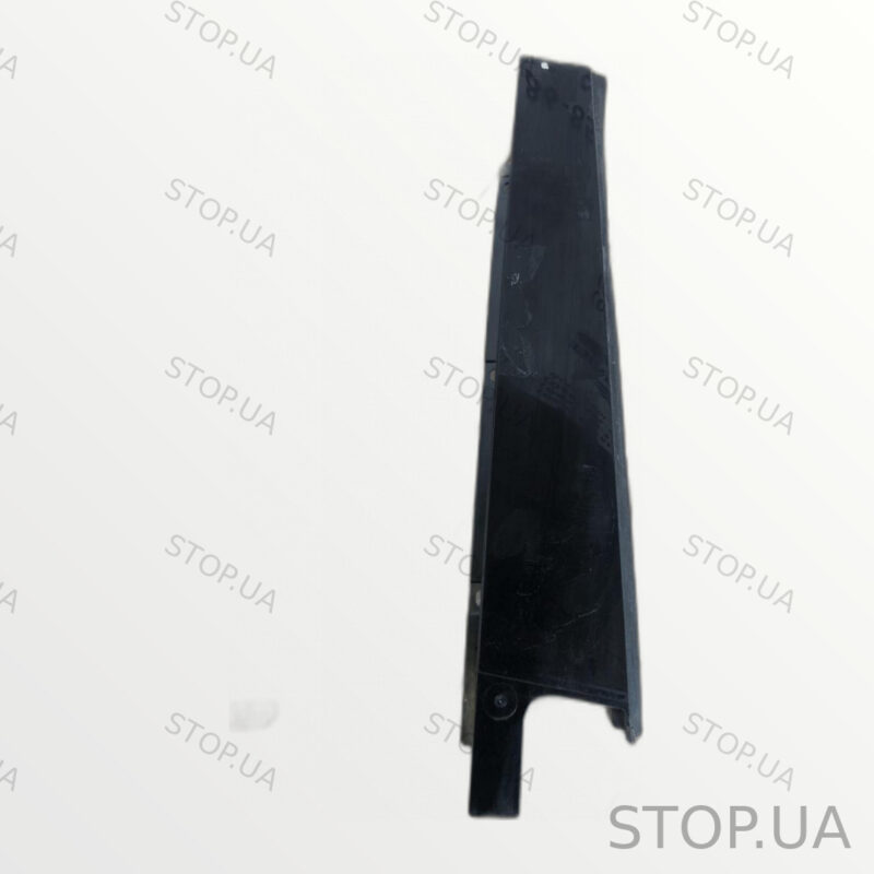 8R0839902M