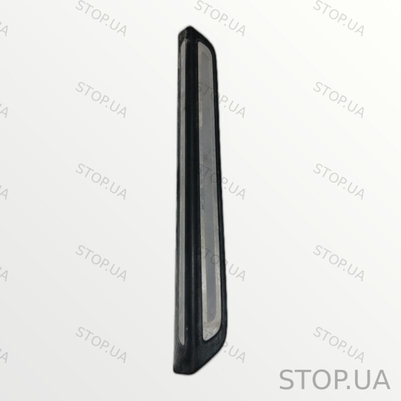 8R0853373 накладка порога левая Накладка порога левая Audi Q5 12-16 SKU 8R0