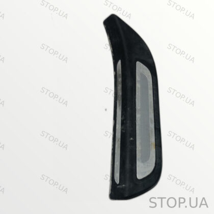 8R0853375 накладка порога задняя левая Накладка порога задняя левая Audi Q5