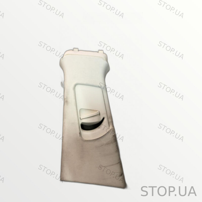 8R0867243F накладка стойки Накладка левой стойки Audi Q5 2012-2016, артикул