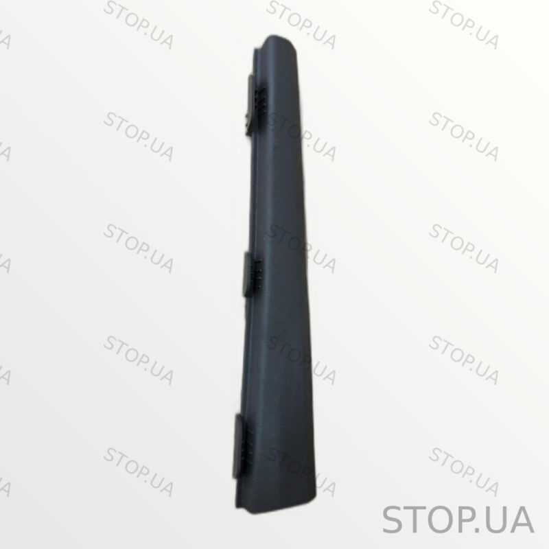 8R0868204 защитная накладка стойки Защита накладка стойки правая/левая Audi
