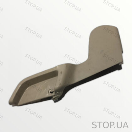 8R0883857A накладка для складной спинки Накладка для складной спинки Audi Q