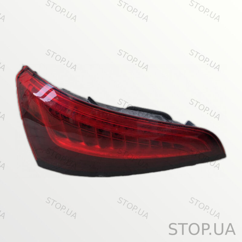 8R0945093D левый задний фонарь 8R0945093D Фонарь левый (дефект) Audi Q5 12 — изображение 2