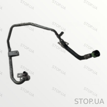 8U0317818E напорный маслопровод охлаждения масла коробки передач Напорный м