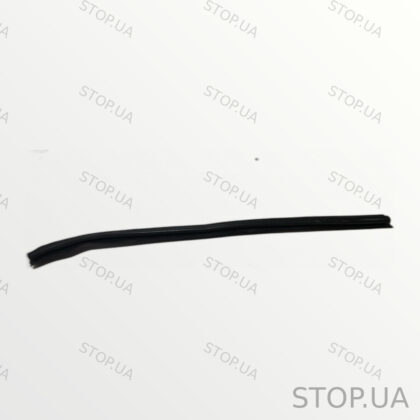 8U0837479 ущельнитель стекла Уплотнитель стекла Audi Q3 11-14 SKU 8U0837479