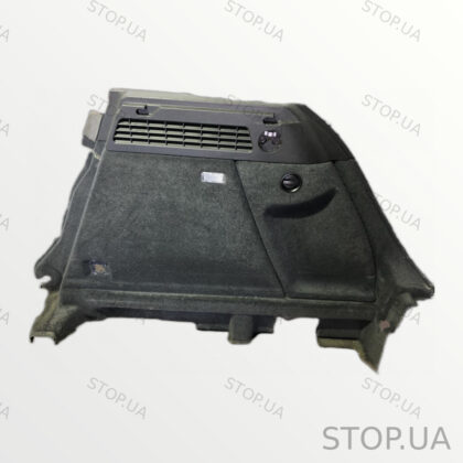 8U0863880L карта багажника правая Карта багажника правая Audi Q3 11-14 SKU