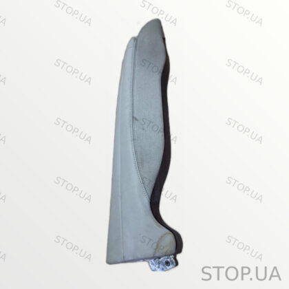 8U0885704G боковина заднего сиденья правая 8U0885704G Боковина заднего сиде