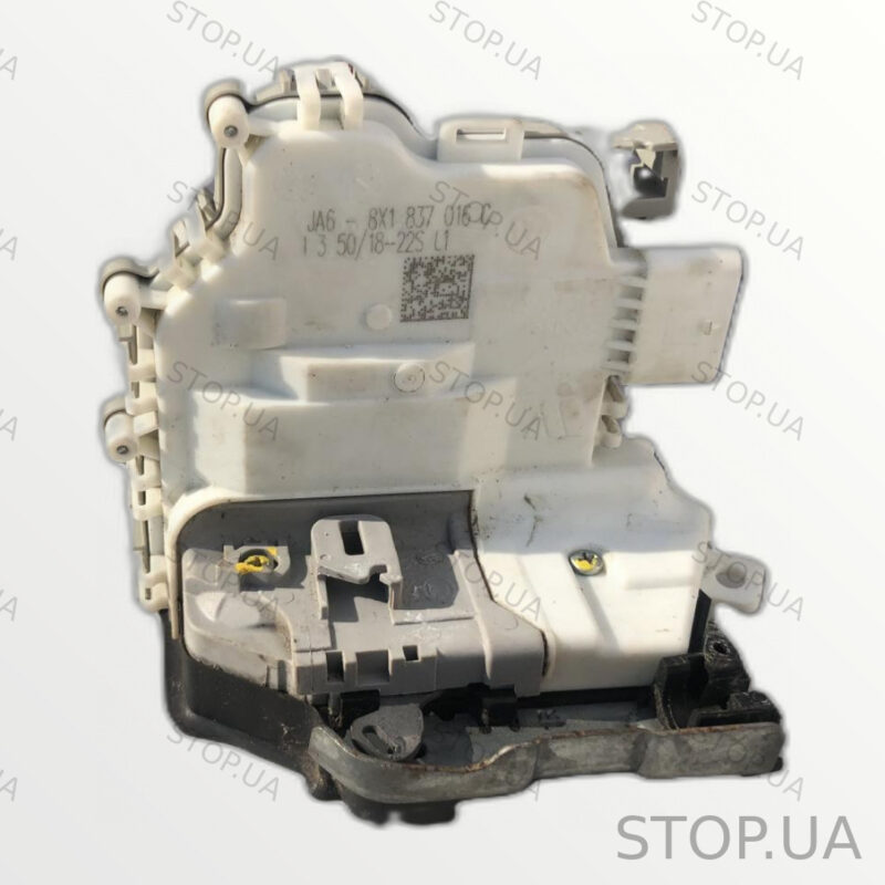 8X1837016C замок двери Замок двери передней правой Audi Q5 80A 17-21 SKU 8X