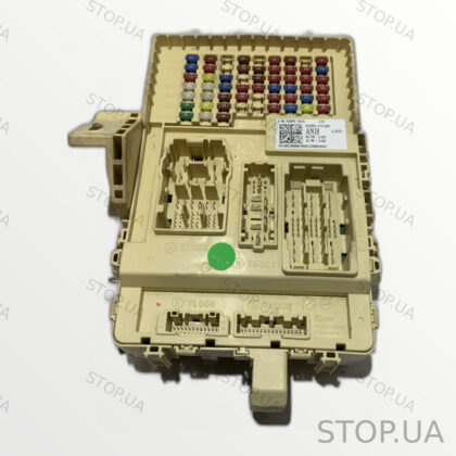 91950 блок реле и предохранителей 91950-CV180 Блок реле и предохранителей K