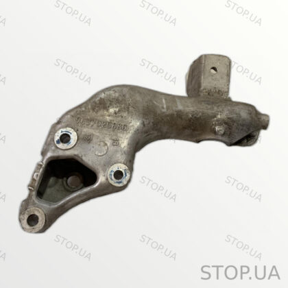 9637025680 кронштейн крепления двигателя правый Кронштейн крепления двигате