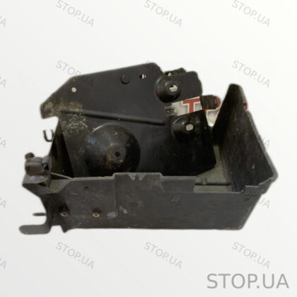 9637412080 кронштейн крепления аккумулятора Полка крепления аккумулятора Ci