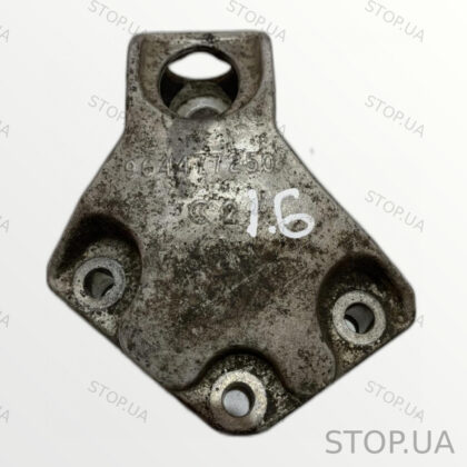 964477250 кронштейн крепления подушки двигателя Кронштейн крепления подушки