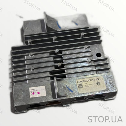 C400000617 Блок управления Rivian R1T (2022–2023)