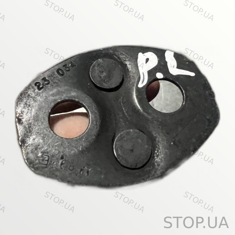 JX7Z5822008D скоба замка двери Скоба замка двери передней левой Ford Mustan — изображение 2