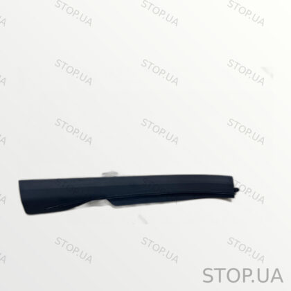 LJ8BR026A23AEW накладка передней стойки верхняя левая Накладка верхней лево