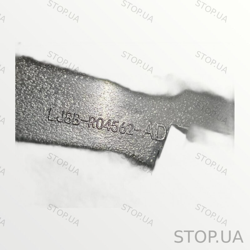 LJ8BR04562AD рамка панели приборов Рамка панели приборов Ford Mustang Mach — изображение 2