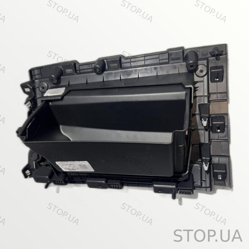 LJ8BR06040AAW бардачок Бардачок Ford Mustang Mach-E 2023 LJ8BR06040AAW Бард — изображение 2