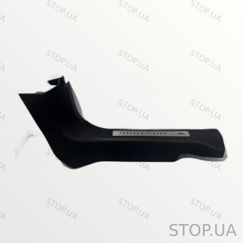 LJ8BR13200BGW накладка порога внутренняя передняя правая Накладка порога вн