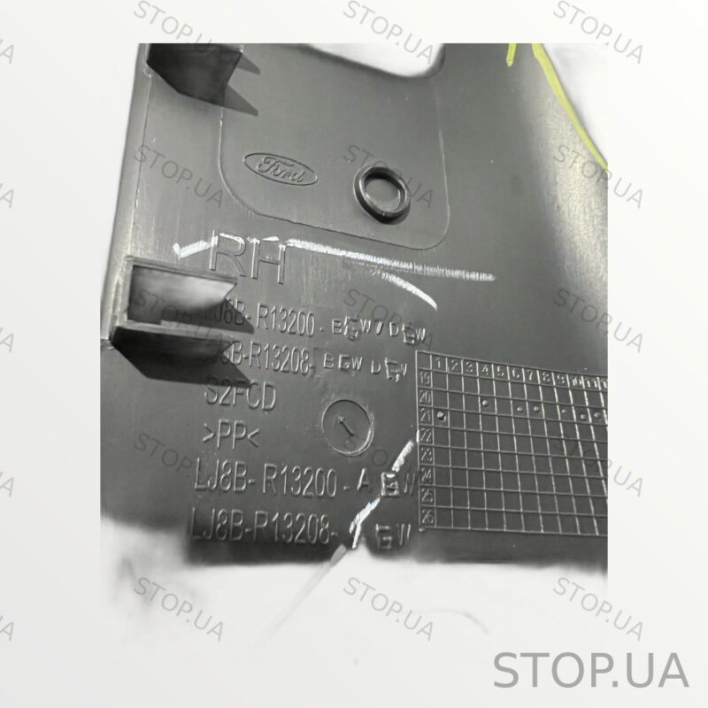 LJ8BR13200BGW накладка порога внутренняя передняя правая Накладка порога вн — изображение 3