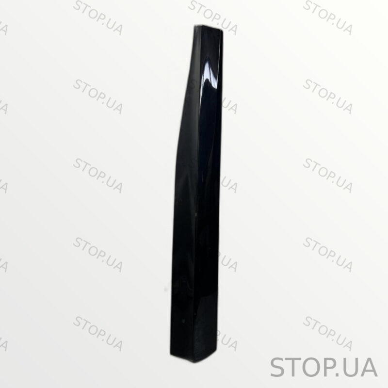 LJ8BR20848BBW накладка на дверь Накладка на переднюю правую дверь Ford Must