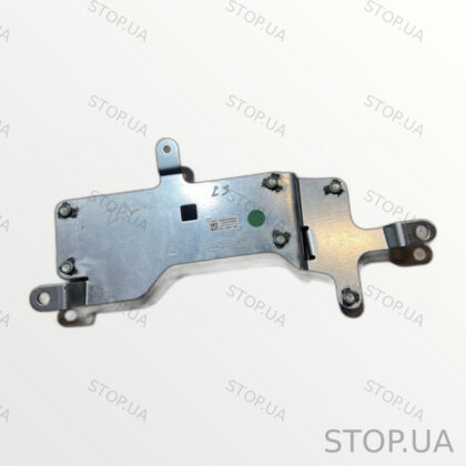 LJ8T19J201 кронштейн модуля управления Кронштейн модуля управления Ford Mus