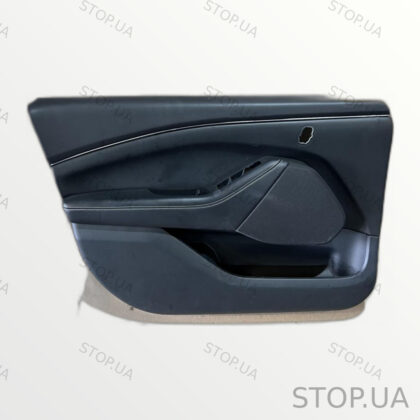 LJ8Z5823943AA обшивка двери Ford Mustang Mach-E 21-23 обшивка двери передне