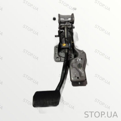 LJ9C2D094AD педаль тормоза Педаль тормоза Ford Mustang Mach-E X 2021-2025 L