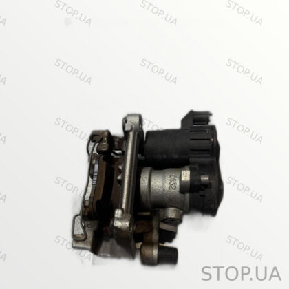 LJ9C2D250CNB тормозной суппорт LJ9C2D250CNB Задний правый тормозной суппорт