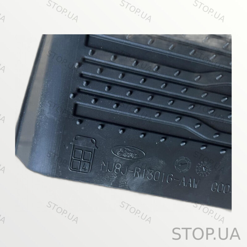 MJ8JR13016AAW коврик салона Коврик салона задний правый Ford Mustang Mach-E — изображение 2