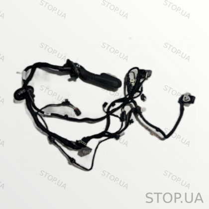 PJ8T14631 проводка двери передней левой Проводка двери передней левой Ford