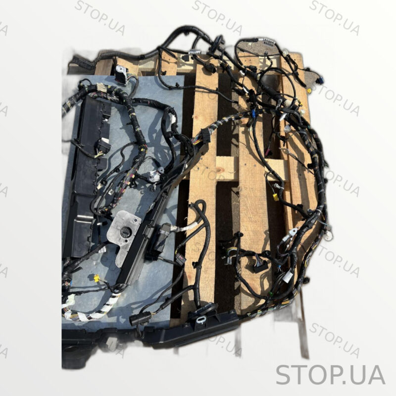 PJ8T14A005 проводка салона Проводка салона Ford Mustang Mach-E 2023, артику — изображение 3