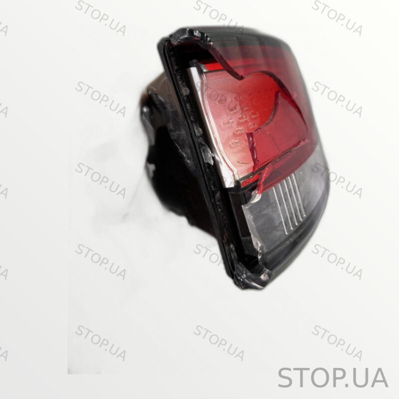 PT00000469 Задний фонарь Rivian R1T — изображение 3