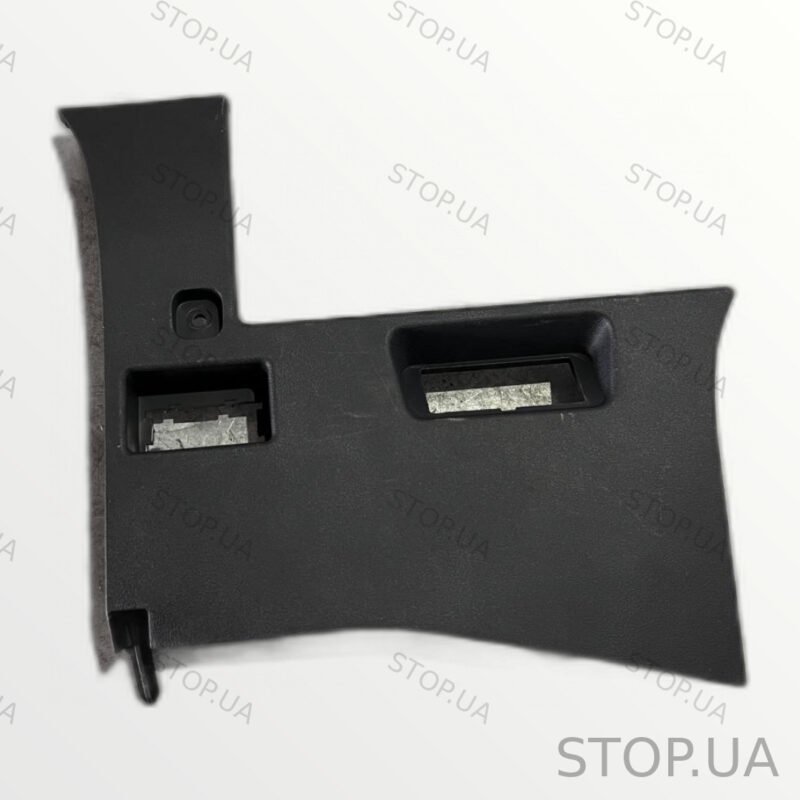 PT00000826 накладка Rivian Array (2022–2023)