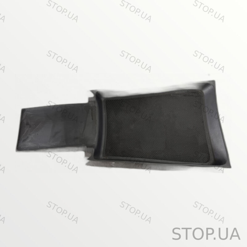 PT00000898 коврик Rivian R1T (2022–2023)