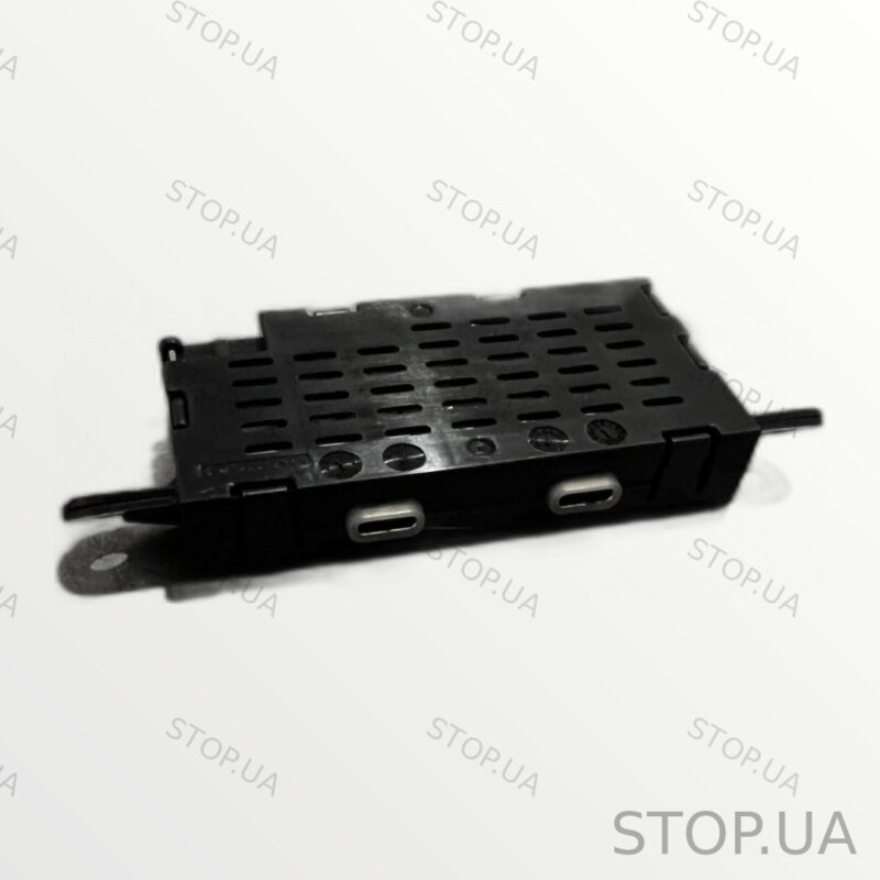 PT00003096 Центральная консоль Rivian R1T (2022–2023)