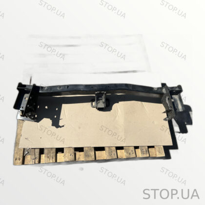 PT00003718 усилитель заднего бампера Rivian R1T (2022–2023)