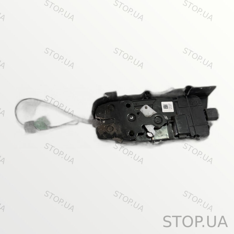 PT00013189 замок багажника Rivian R1T