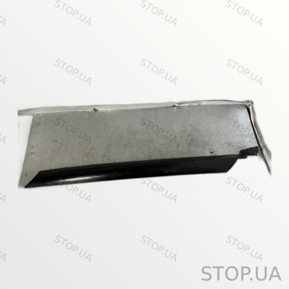 PT00015998 Молдинг Rivian R1T