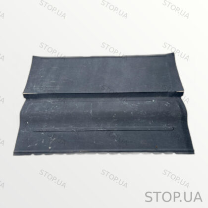 PT00041571 Обшивка багажника Rivian R1T (2022–2023)