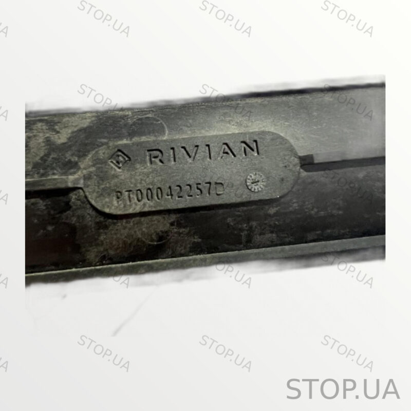 PT00042257 амортизатор кришки багажника Rivian Array — изображение 2
