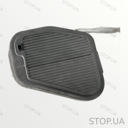 PT00052953 Внутренняя обшивка Rivian R1T (2022–2023)