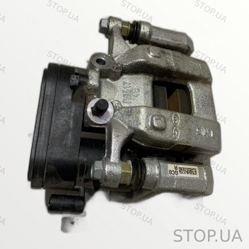 T158237700